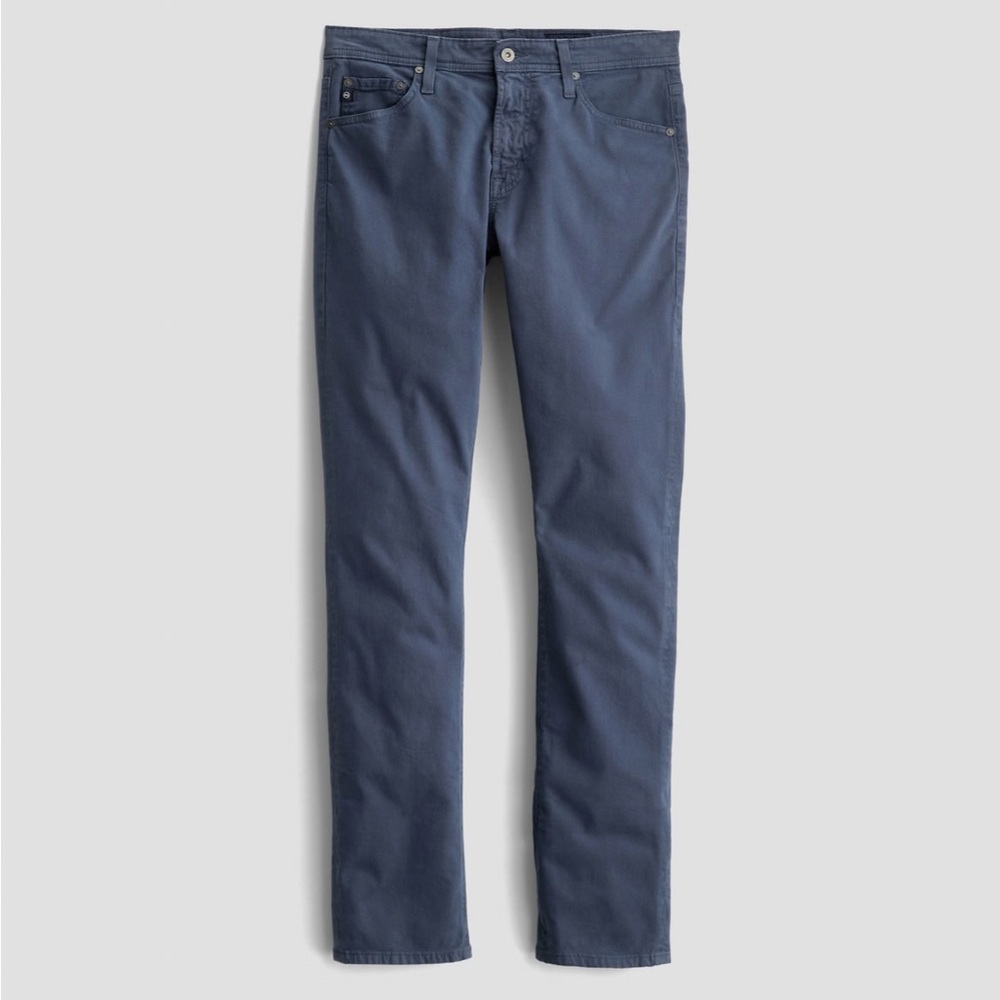 Men's Navy AG The Graduate Tailored Leg Jeans size 32x34 NWOT